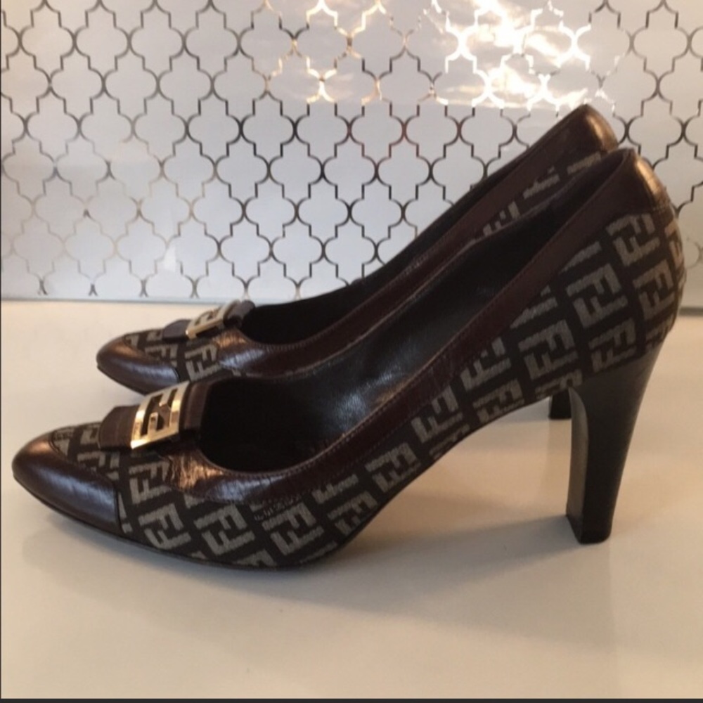 Fendi 👠